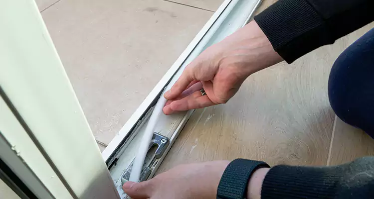 Garage Door Off Track Repair in Fremont, CA
