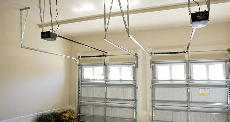 Residential Emergency Garage Door Repair in Fremont, CA