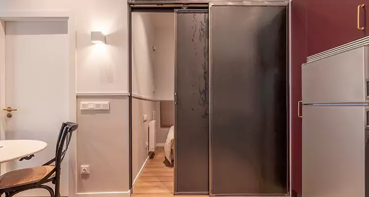 We Fix Closet Sliding Door in Fremont, CA 
