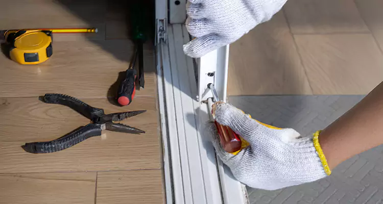 Screen Door Wheel Replacement in Fremont, CA