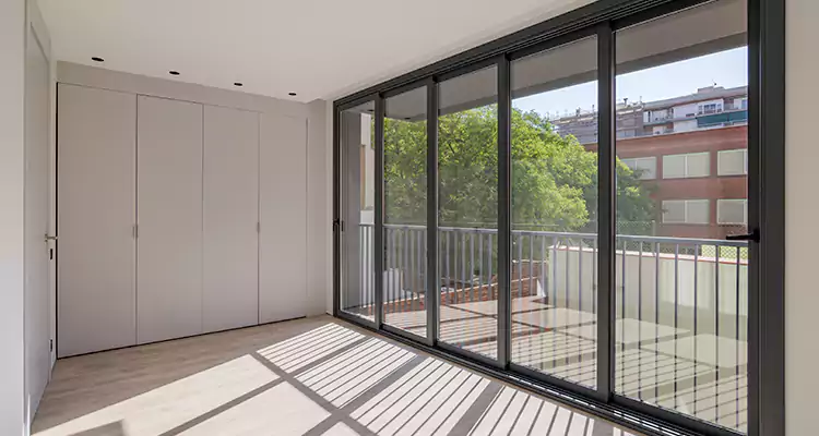 Fix Sliding Screen Door Track in Fremont, CA